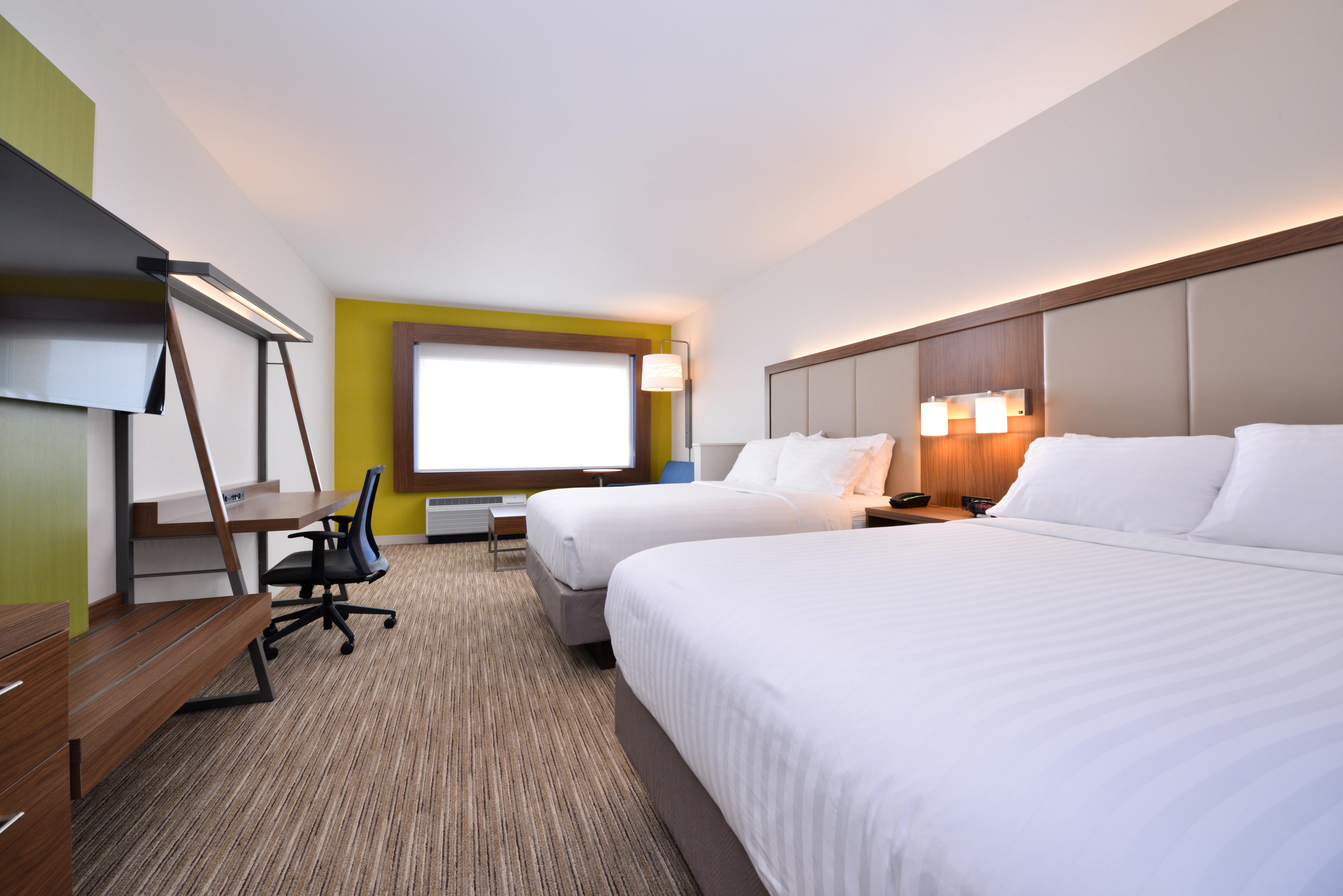 Holiday Inn Express & Suites Madison, An Ihg Hotel Экстерьер фото